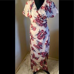 FLORAL MAXI SHORT-SLEEVE WRAP DRESS